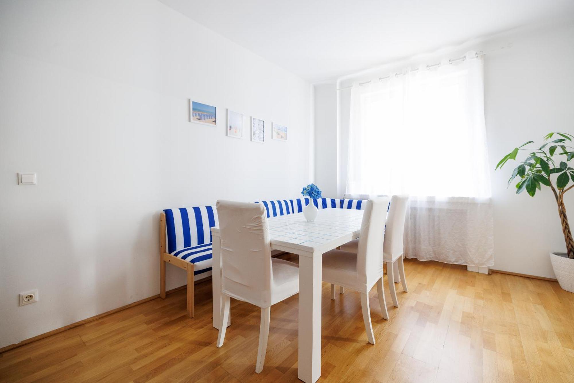 Apartment France | Operastreet Vienna Exterior photo